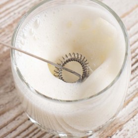 MOUSSEUR À LAIT ÉLECTRIQUE KFOAM de KITCHENCOOK